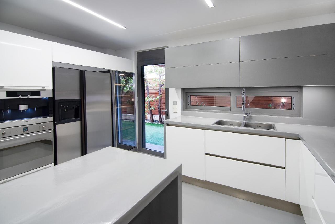Villa Elegant And Private Living By Neuvel Atenas Exterior foto